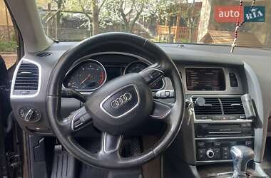 Позашляховик / Кросовер Audi Q7 2012 в Ужгороді