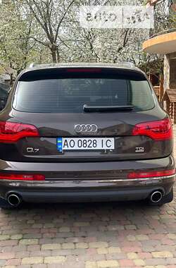 Внедорожник / Кроссовер Audi Q7 2012 в Ужгороде