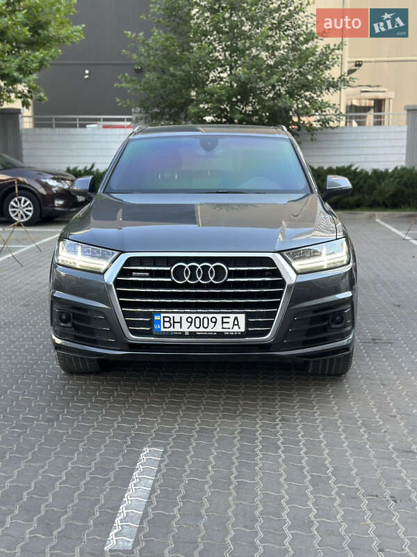 Audi Q7 2017