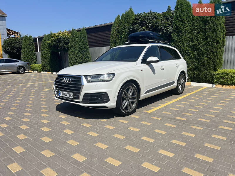Внедорожник / Кроссовер Audi Q7 2016 в Буче