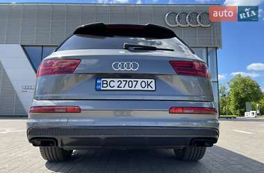 Позашляховик / Кросовер Audi Q7 2017 в Львові