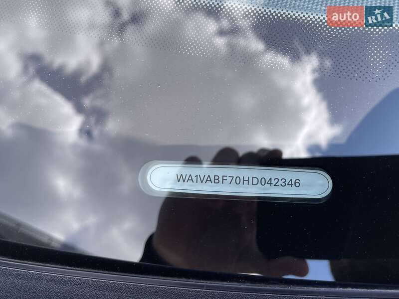 Позашляховик / Кросовер Audi Q7 2017 в Львові