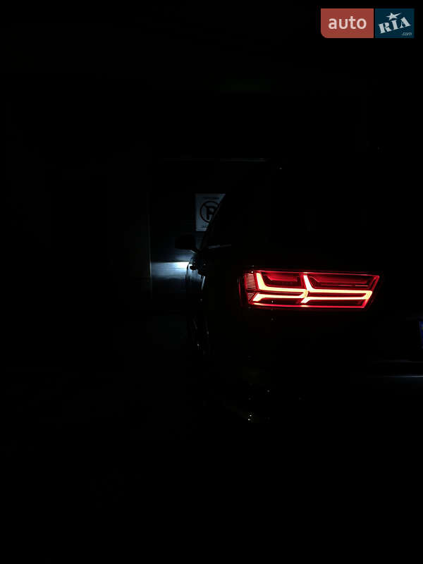 Позашляховик / Кросовер Audi Q7 2017 в Львові