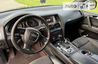 Внедорожник / Кроссовер Audi Q7 2007 в Червонограде