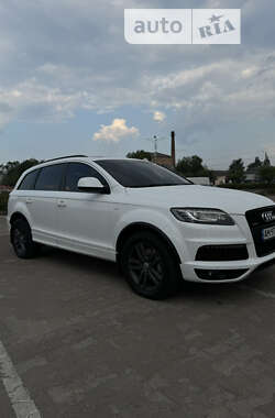 Внедорожник / Кроссовер Audi Q7 2011 в Житомире