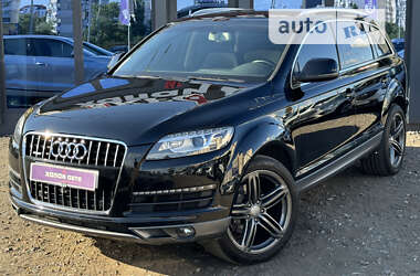 Позашляховик / Кросовер Audi Q7 2013 в Києві