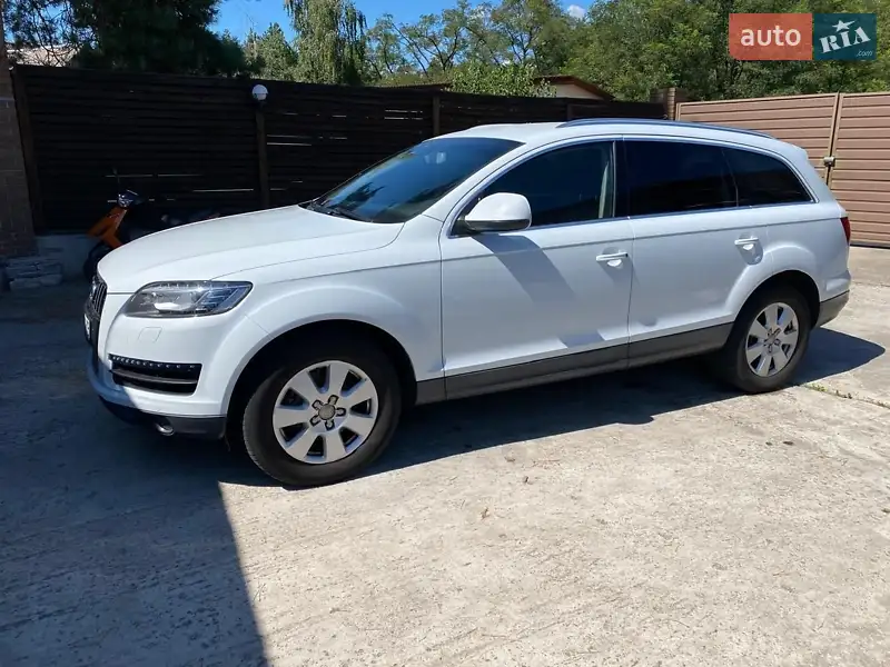 Audi Q7 2013