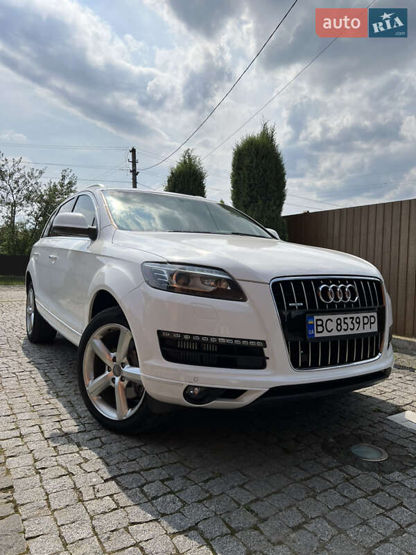 Позашляховик / Кросовер Audi Q7 2011 в Самборі