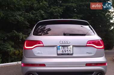 Внедорожник / Кроссовер Audi Q7 2015 в 