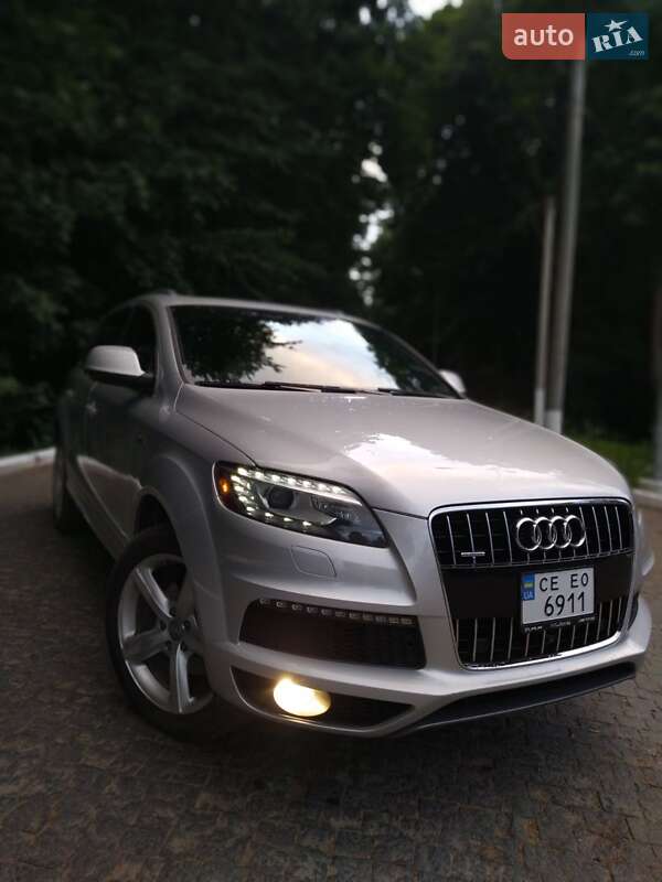 Внедорожник / Кроссовер Audi Q7 2015 в Черновцах