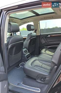 Внедорожник / Кроссовер Audi Q7 2013 в 