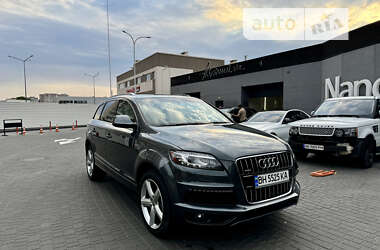 Позашляховик / Кросовер Audi Q7 2013 в Одесі