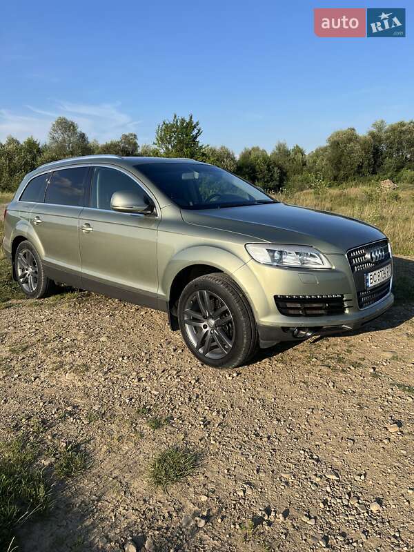 Позашляховик / Кросовер Audi Q7 2007 в Болехові