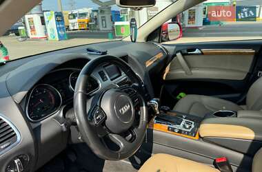 Внедорожник / Кроссовер Audi Q7 2011 в 