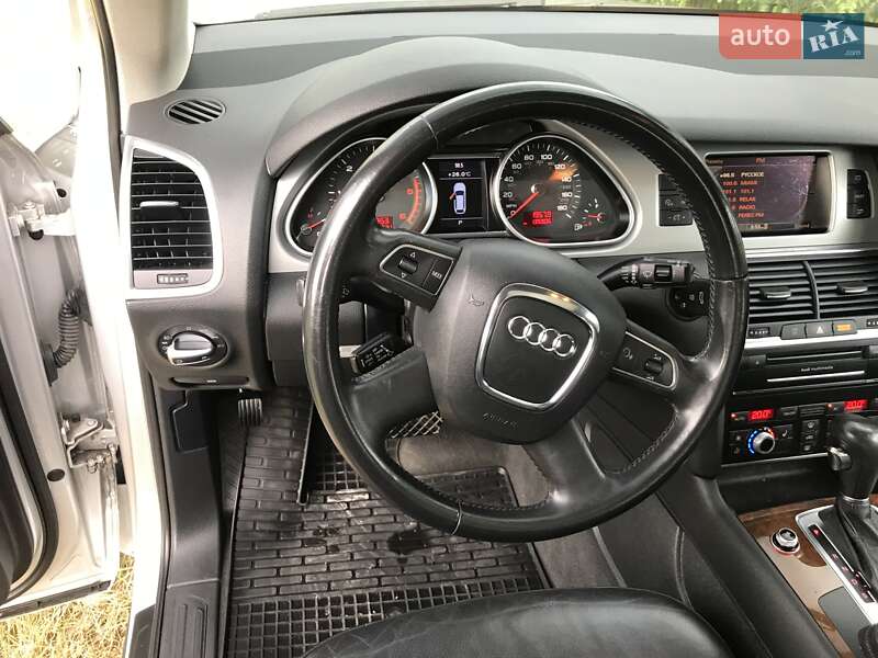 Внедорожник / Кроссовер Audi Q7 2010 в Киеве фото 29 Внедорожник / Кроссовер Audi Q7 2010 в Киеве