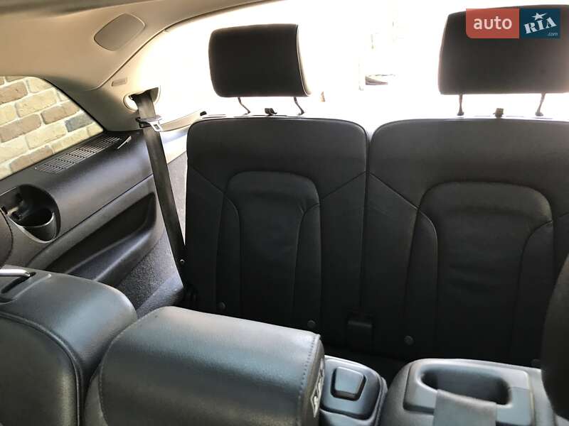 Внедорожник / Кроссовер Audi Q7 2010 в Киеве фото 45 Внедорожник / Кроссовер Audi Q7 2010 в Киеве