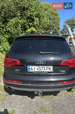 Внедорожник / Кроссовер Audi Q7 2013 в 