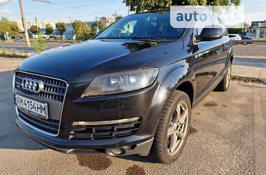 Позашляховик / Кросовер Audi Q7 2008 в Житомирі