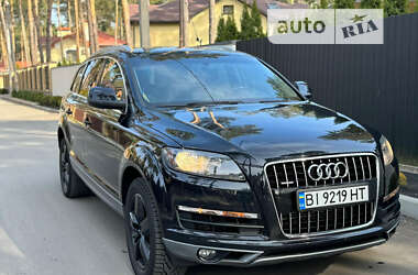 Позашляховик / Кросовер Audi Q7 2011 в Полтаві