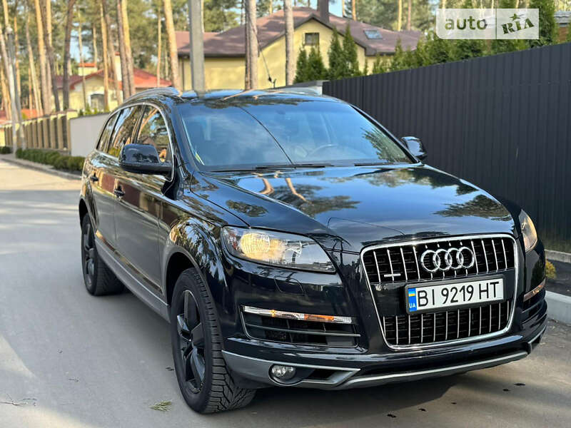 Позашляховик / Кросовер Audi Q7 2011 в Полтаві