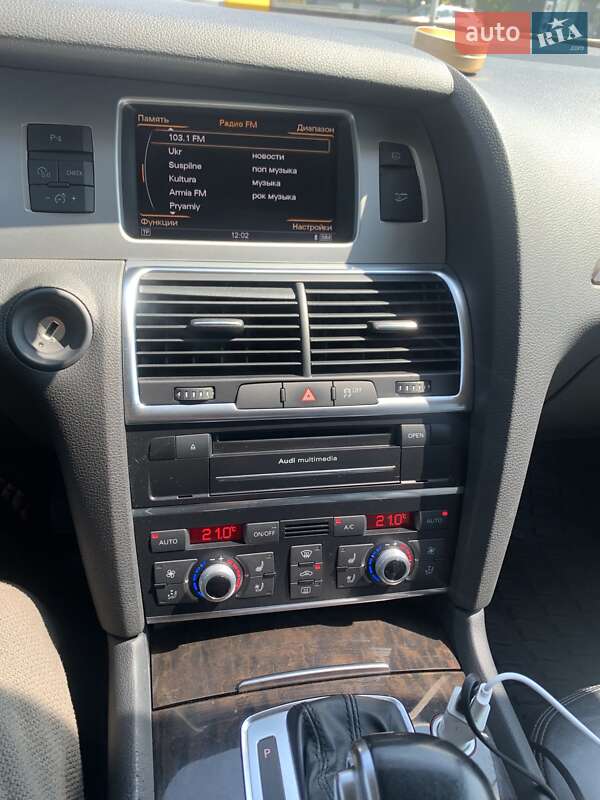 Внедорожник / Кроссовер Audi Q7 2012 в Киеве фото 5 Внедорожник / Кроссовер Audi Q7 2012 в Киеве