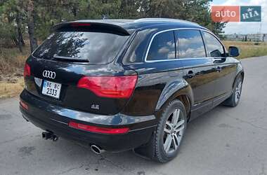 Внедорожник / Кроссовер Audi Q7 2007 в 
