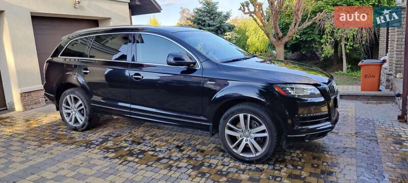 Внедорожник / Кроссовер Audi Q7 2014 в Киеве