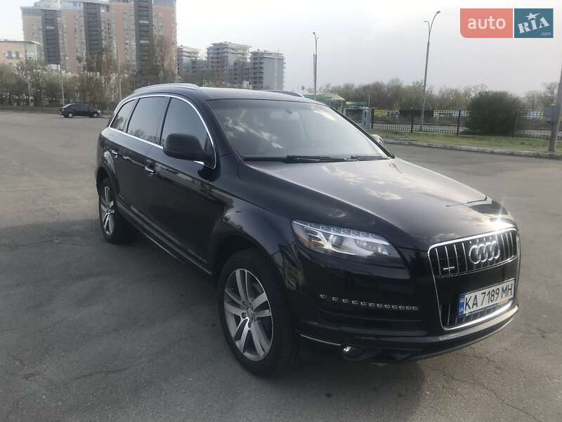 Внедорожник / Кроссовер Audi Q7 2013 в Киеве