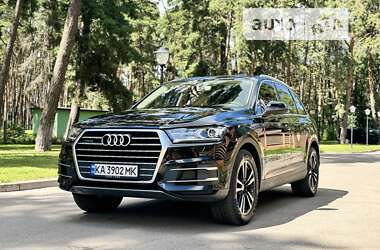 Позашляховик / Кросовер Audi Q7 2015 в Києві