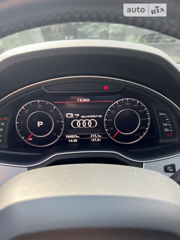 Позашляховик / Кросовер Audi Q7 2016 в Івано-Франківську