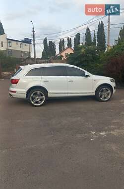 Внедорожник / Кроссовер Audi Q7 2015 в Ровно