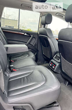 Внедорожник / Кроссовер Audi Q7 2013 в Киеве