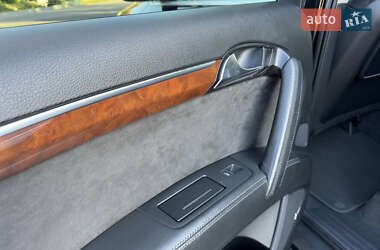 Внедорожник / Кроссовер Audi Q7 2008 в 