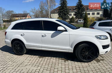 Позашляховик / Кросовер Audi Q7 2011 в Самборі