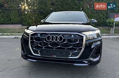 Позашляховик / Кросовер Audi Q7 2024 в Києві