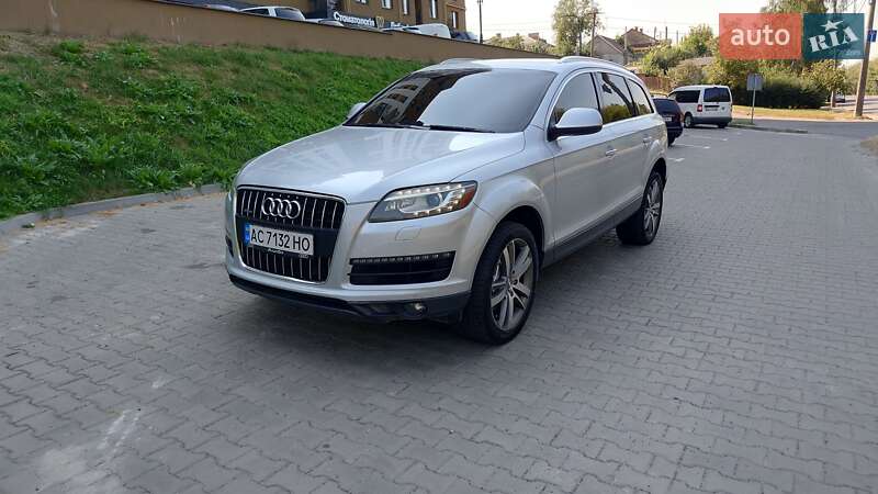 Позашляховик / Кросовер Audi Q7 2011 в Луцьку