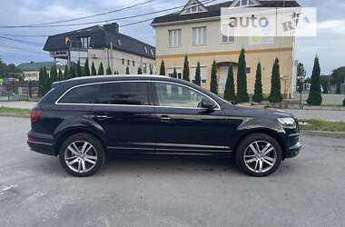 Позашляховик / Кросовер Audi Q7 2013 в Рівному