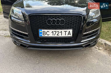 Внедорожник / Кроссовер Audi Q7 2014 в 
