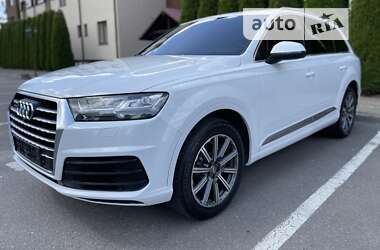 Позашляховик / Кросовер Audi Q7 2017 в Тернополі