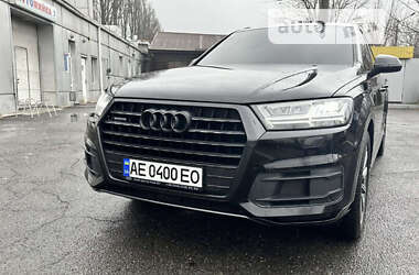 Позашляховик / Кросовер Audi Q7 2017 в Кривому Розі