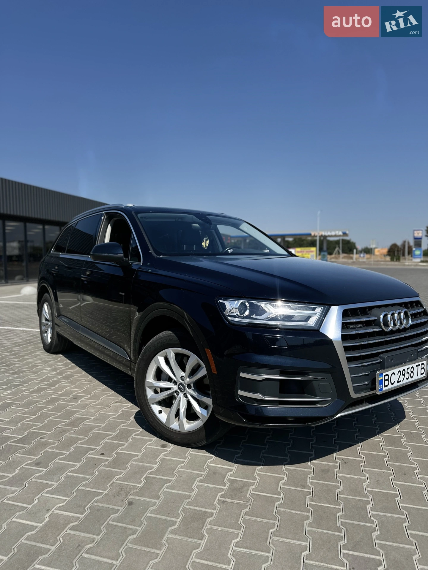 2017 Audi Q7 - мініатюра 2