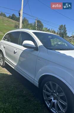 Позашляховик / Кросовер Audi Q7 2014 в 