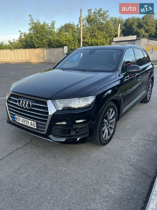 Внедорожник / Кроссовер Audi Q7 2019 в Запорожье