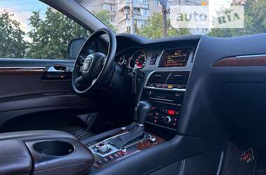 Внедорожник / Кроссовер Audi Q7 2010 в Житомире