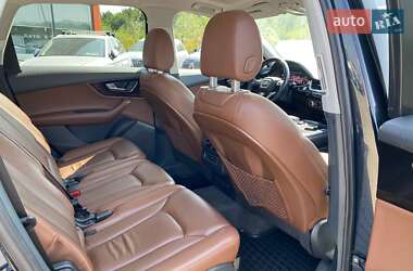 Внедорожник / Кроссовер Audi Q7 2017 в 