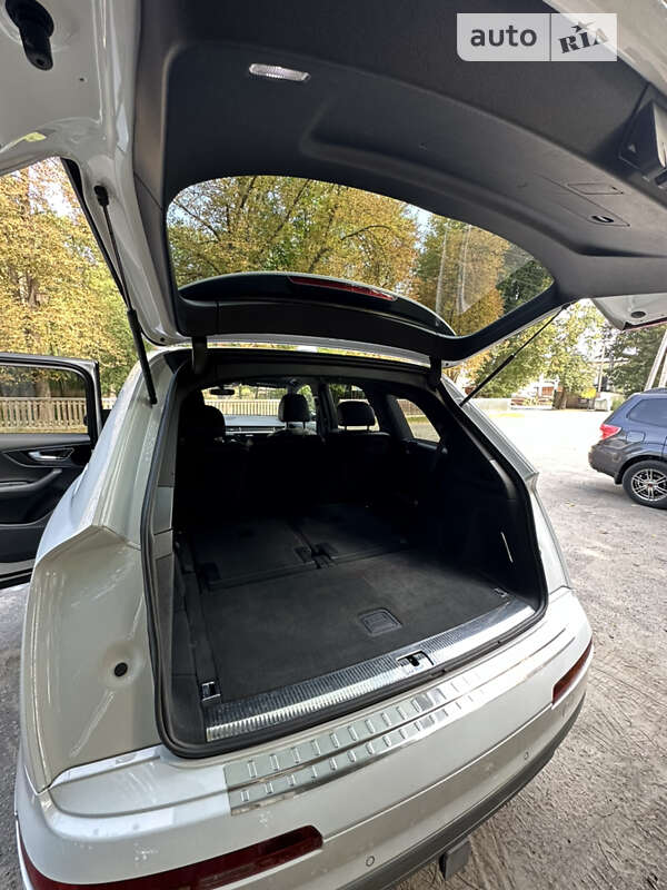 Внедорожник / Кроссовер Audi Q7 2016 в Броварах фото 33 Внедорожник / Кроссовер Audi Q7 2016 в Броварах
