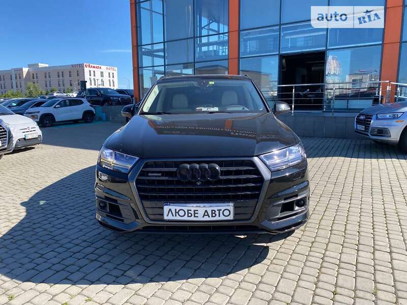 Внедорожник / Кроссовер Audi Q7 2017 в Львове