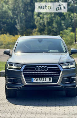 Внедорожник / Кроссовер Audi Q7 2015 в Львове