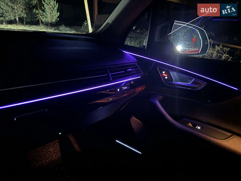 Позашляховик / Кросовер Audi Q7 2018 в Сумах