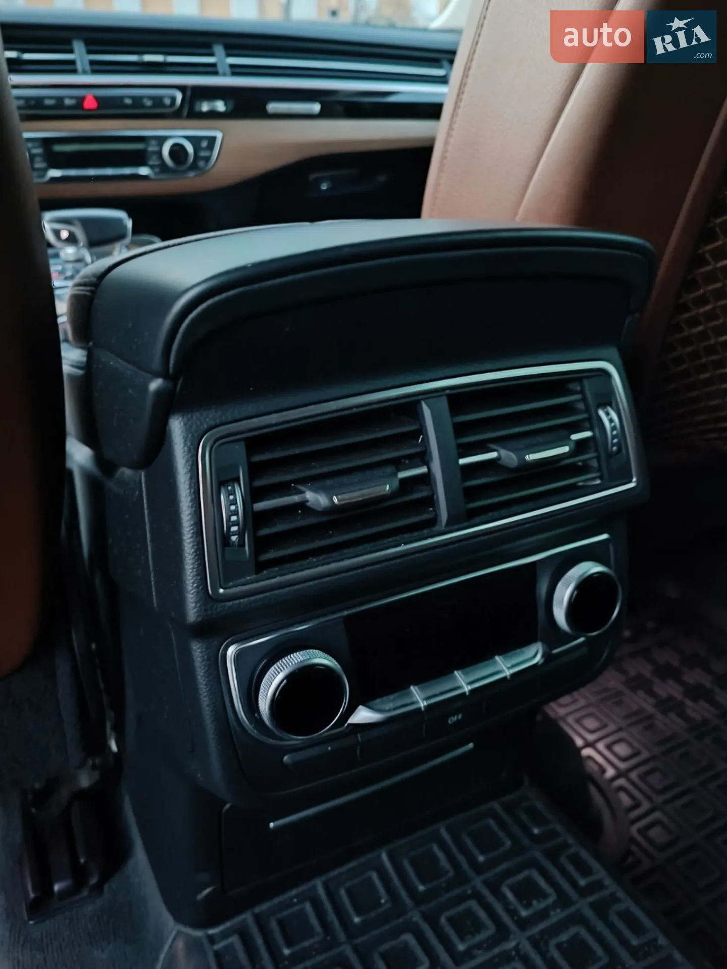 2017 Audi Q7 - мініатюра 7